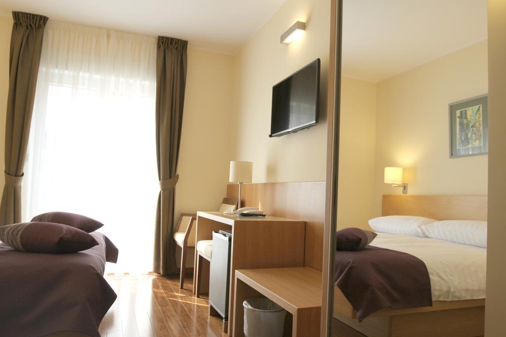 Hotel Villa Privileggio Mošćenička Draga المظهر الخارجي الصورة